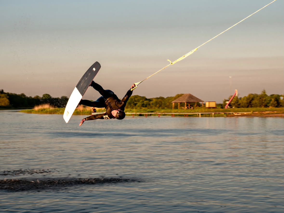 Apolo Wake Park thumbnail 3
