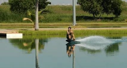 Tailslide - Tailspray preview